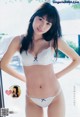 Hikari Kuroki 黒木ひかり, Young Jump 2019 No.16 (ヤングジャンプ 2019年16号)